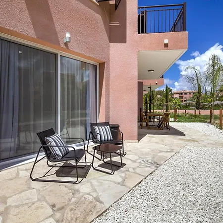 Aphrodite Gardens Modern Villas By Vichy Holidays Paphos Exterior photo