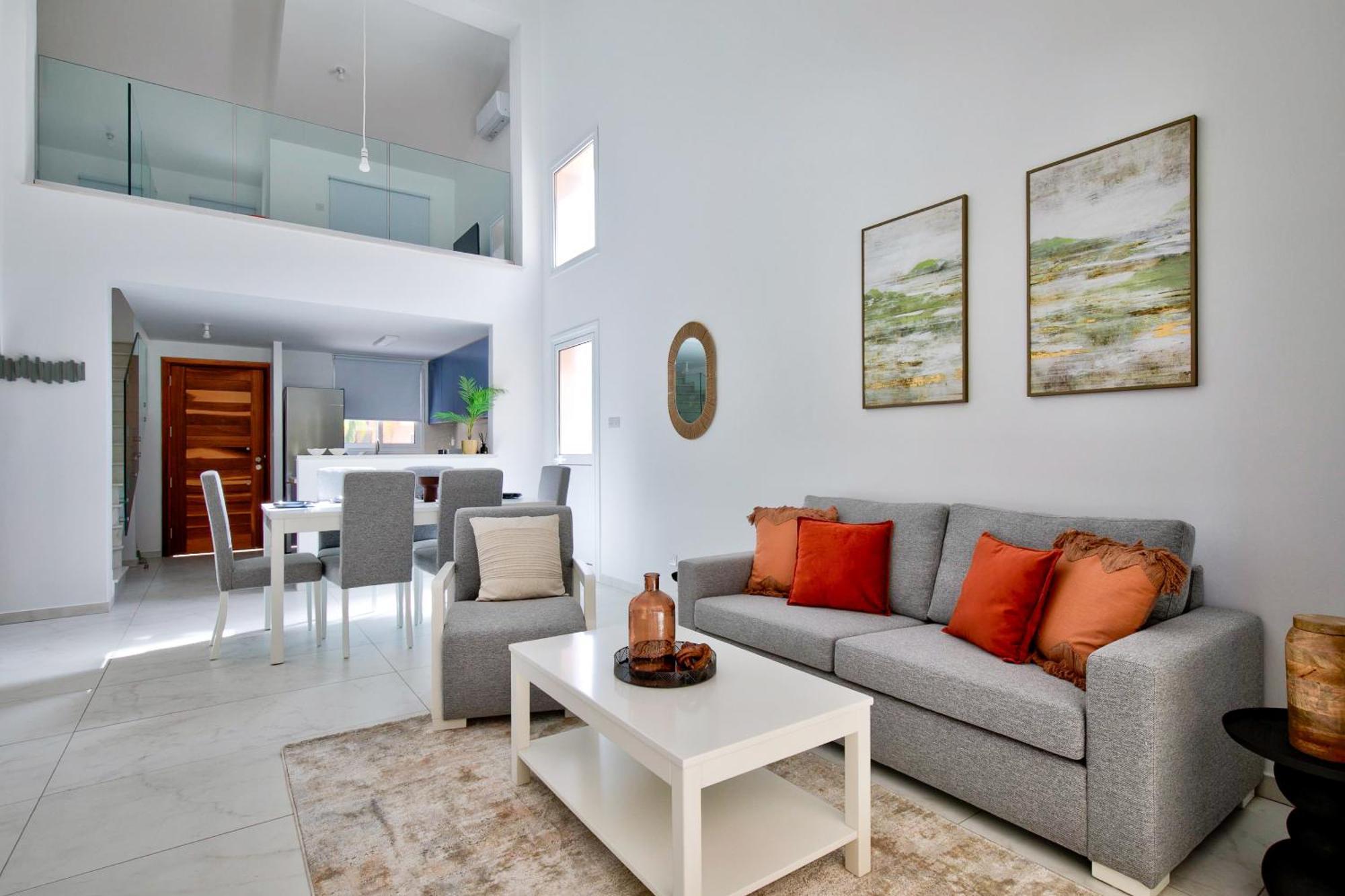 Aphrodite Gardens Modern By Vichy Holidays Pafos