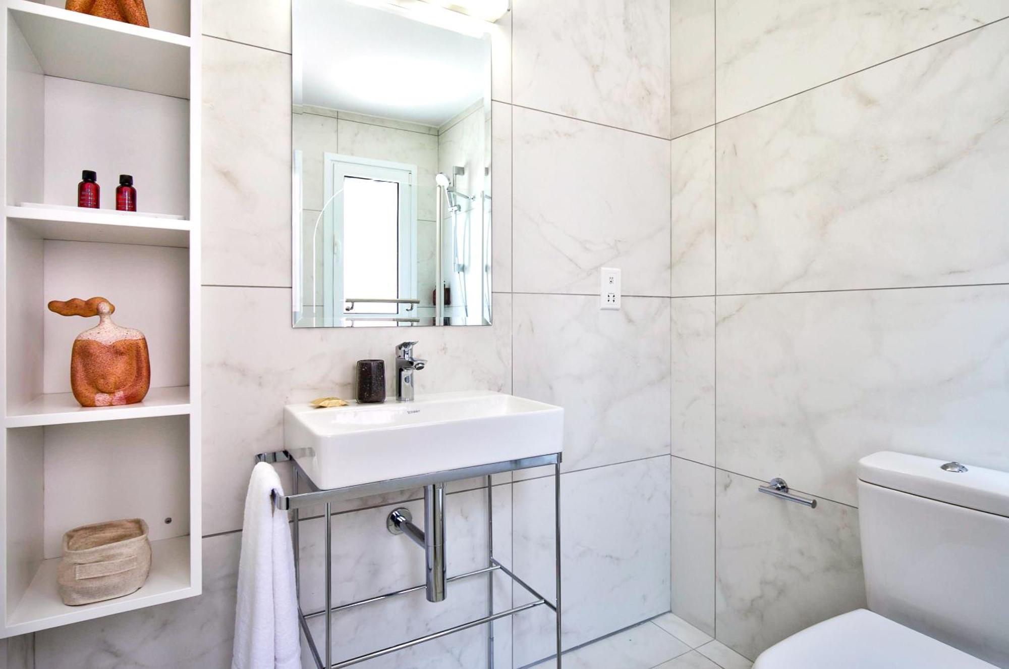Aphrodite Gardens Modern By Vichy Holidays Villa Pafos
